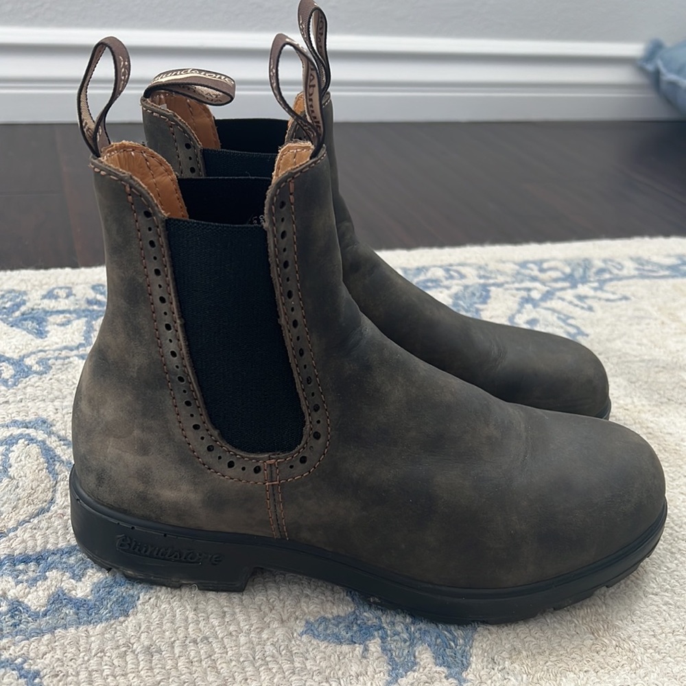 1351 High-Top Blundstones